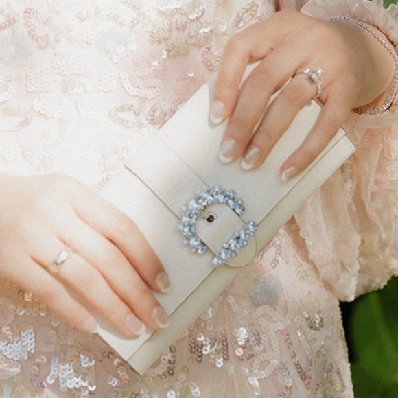 Jimmy Choo Handbags - Jimmy Choo 🎀 Cheri Blue/White Crystal Clutch 💍